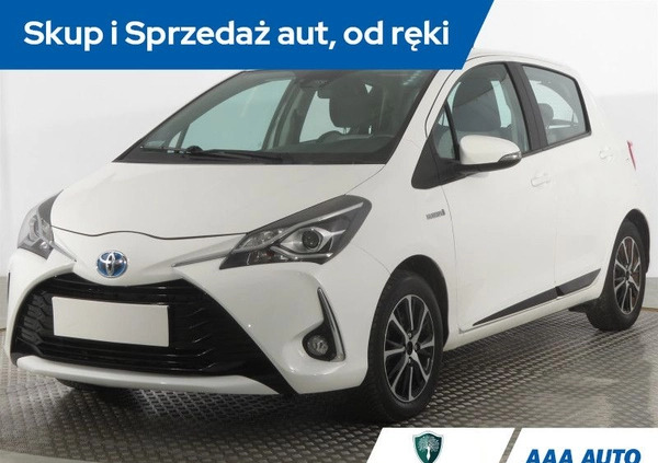 Toyota Yaris cena 58000 przebieg: 83212, rok produkcji 2018 z Torzym małe 106